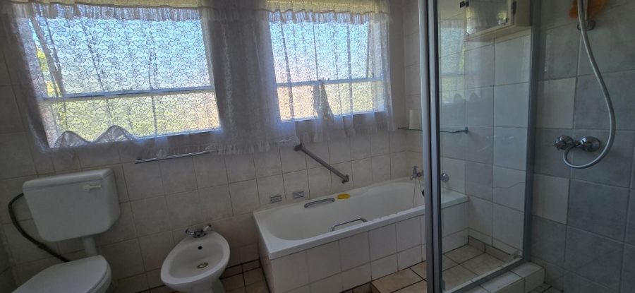 2 Bedroom Property for Sale in Oudorp North West